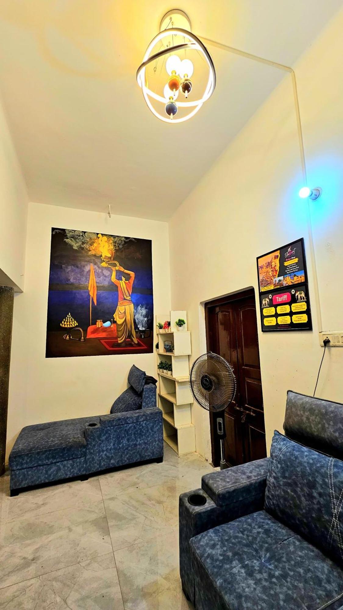 Elephant House - Boutique Hostel